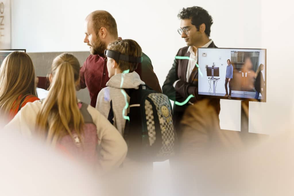 Brain-computer interface - what opportunities will the technology provide for people and businesses? - BrainAccess brain-computer interface application